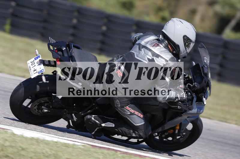 /Archiv-2025/49 26.08.2025 Cornu Master School ADR/blau-bleu/45